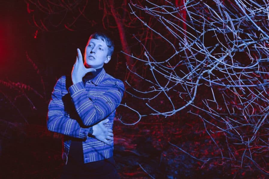 Guest Singer releases mellow dark-party pop cut 'I Could Never Live ...