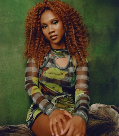 Jourden returns with her music video for “Minerals” –