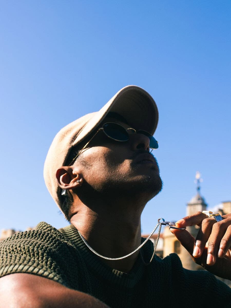 Jitwam and Fiorious unite on new single "Hard N Soft"