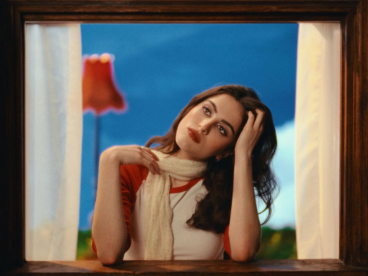 Ally Salort Releases Reflective New Single “Finish Line”