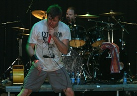 Napalm_Death_live_2a